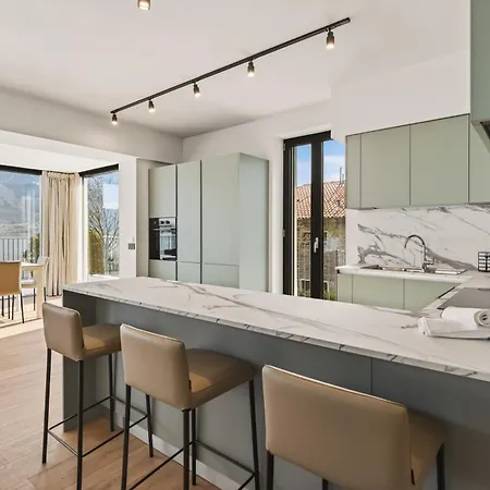 Le Gemme Del Lario - Luxury Apartment Gera Lario